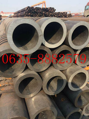 114毫米直徑14毫米壁厚8米長鋼管的性能與應(yīng)用